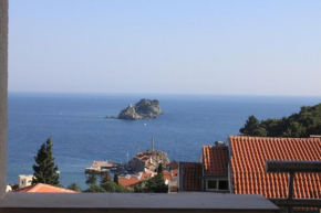 Petrovac Holiday apartments 1